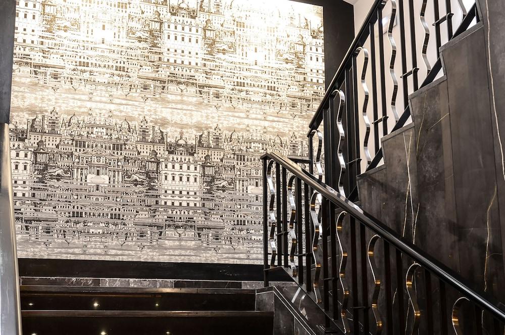 Hotel Boutique Gareus 4*